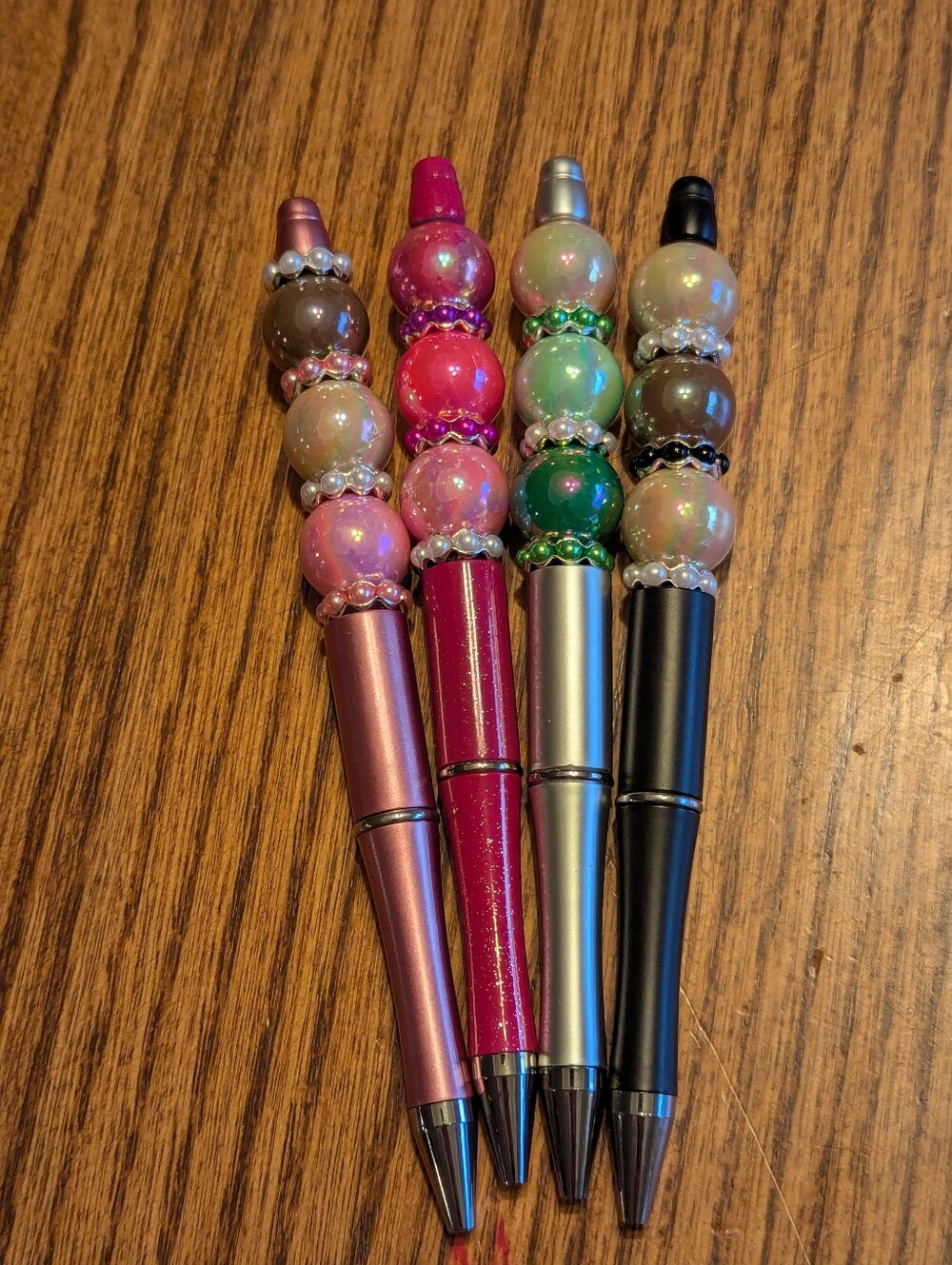 Ceramic beaded pens with ink refills
